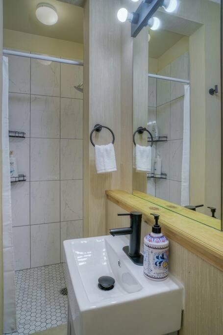 5 Mins To Banff - Cozy Townhome 2Br&2Bath - Banff Pass Included Canmore Dış mekan fotoğraf
