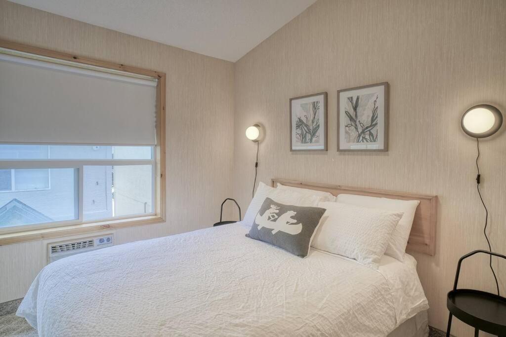 5 Mins To Banff - Cozy Townhome 2Br&2Bath - Banff Pass Included Canmore Dış mekan fotoğraf